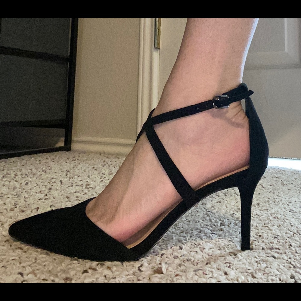 Vince Camuto black high heels